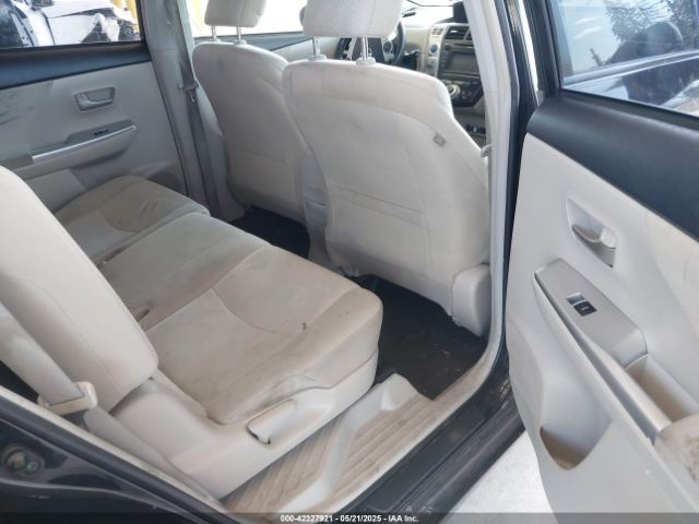 JTDZN3EUXE3330479 Toyota Prius V Five/three/two