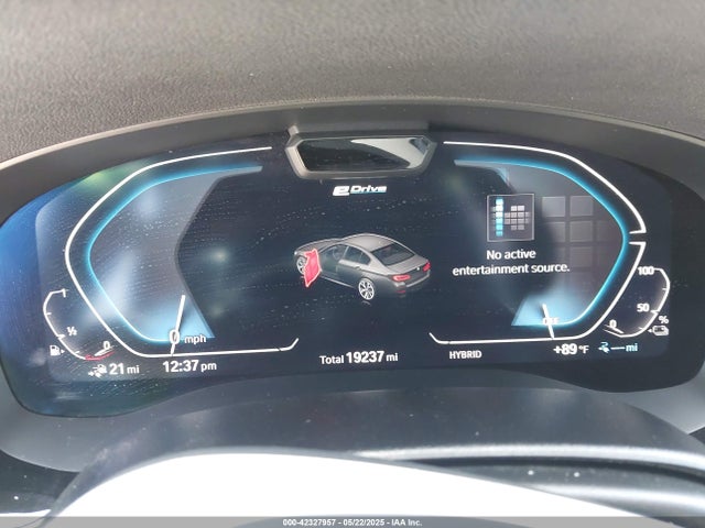 WBA13AG05PCL73810 BMW 530e