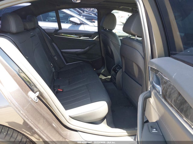 WBA13AG05PCL73810 BMW 530e
