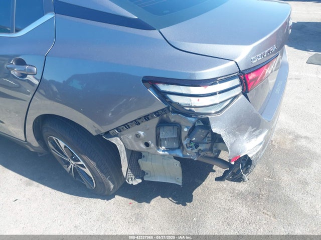 3N1AB8CV8MY307712 Nissan Sentra Sv Xtronic Cvt