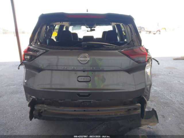 5N1BT3BA5RC683943 Nissan Rogue