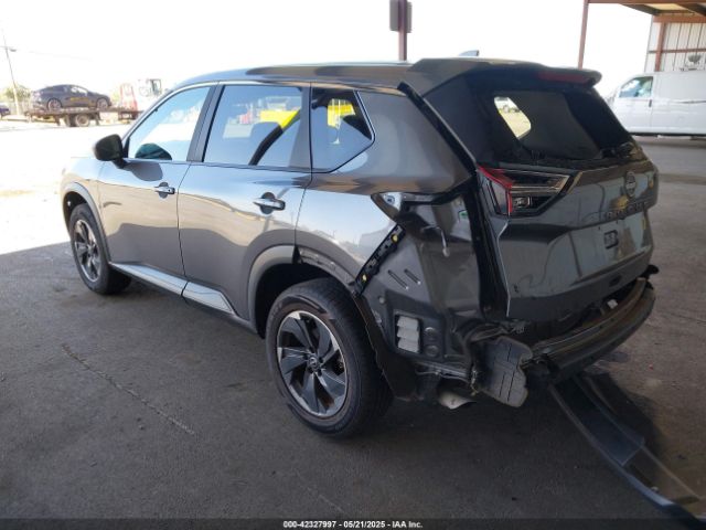 5N1BT3BA5RC683943 Nissan Rogue