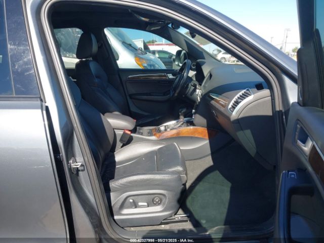 WA1D7AFP6HA076426 Audi Q5 3.0t Premium Plus