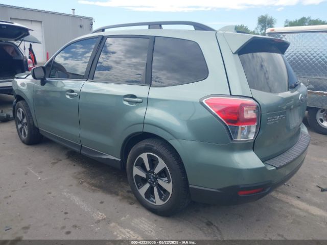 2018 SUBARU FORESTER JF2SJAGC0JH520652 Photo 2