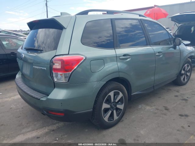 2018 SUBARU FORESTER JF2SJAGC0JH520652 Photo 3