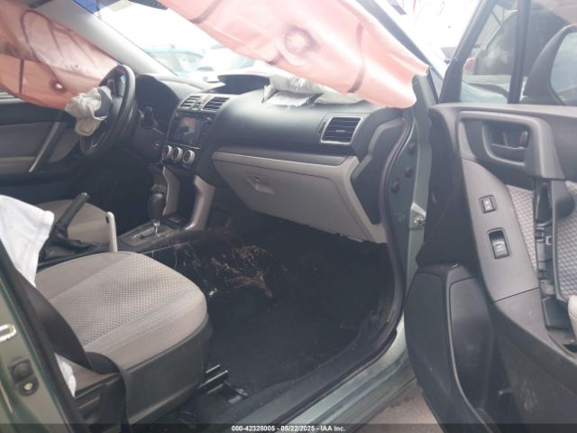 2018 SUBARU FORESTER JF2SJAGC0JH520652 Photo 4