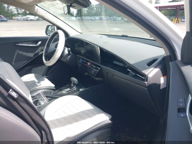 KNDCR3LE1P5084273 KIA NIRO EX