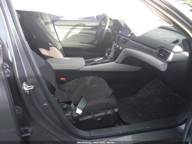 1HGCV1F18JA210170 Honda ACCORD LX