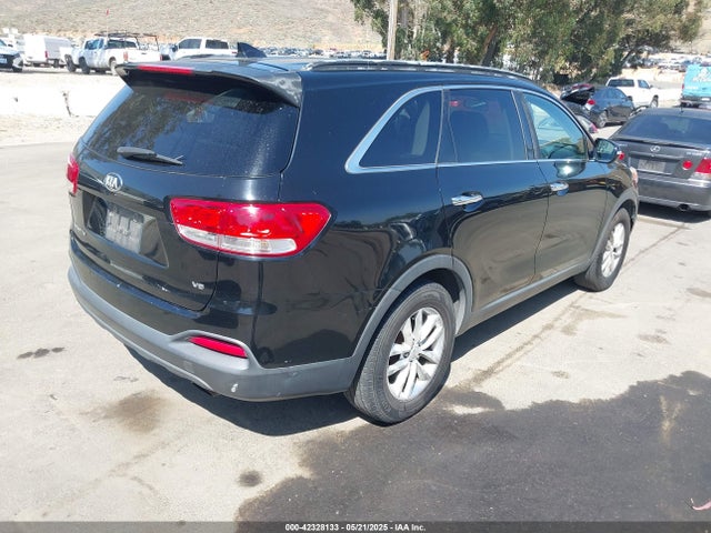 5XYPG4A57GG002246 KIA Sorento 3.3l Lx