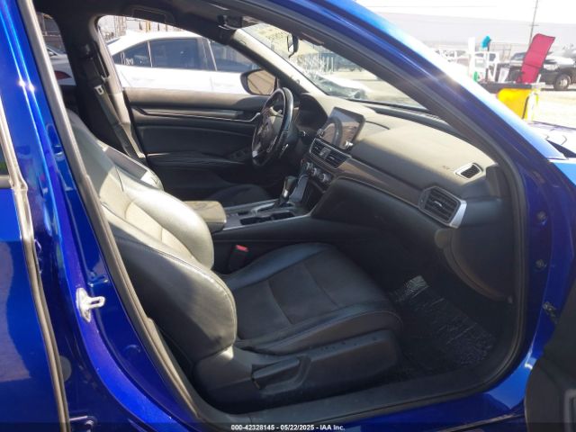 1HGCV1F36JA156949 Honda Accord Sport