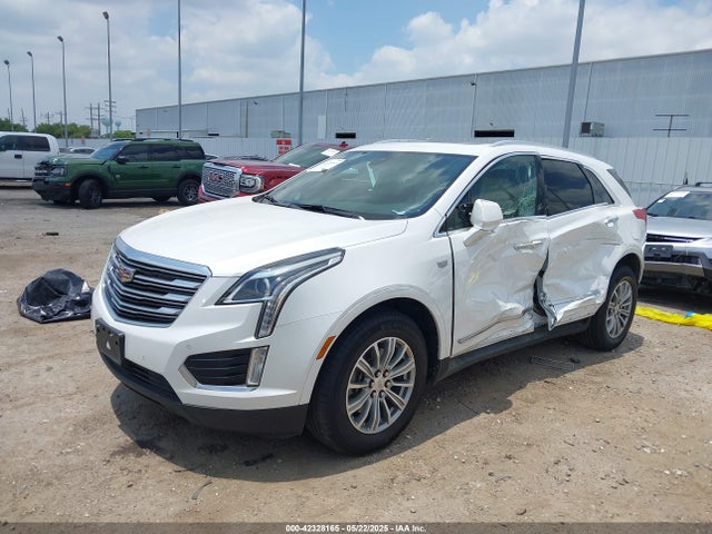 2018 CADILLAC XT5 1GYKNCRS5JZ233993 Photo 1