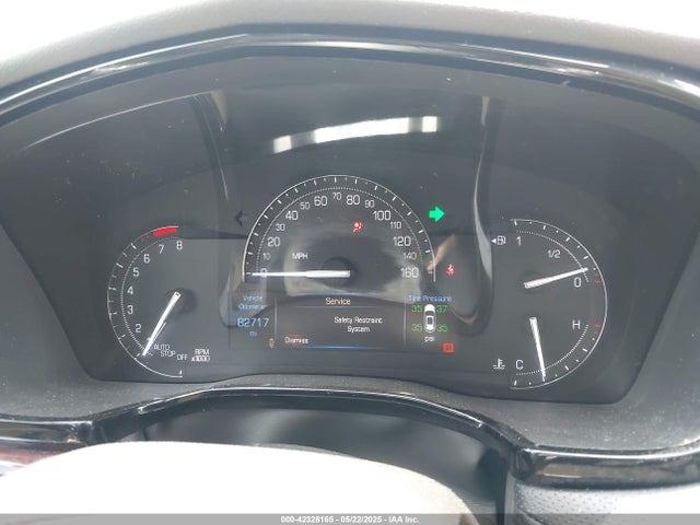 2018 CADILLAC XT5 1GYKNCRS5JZ233993 Photo 6