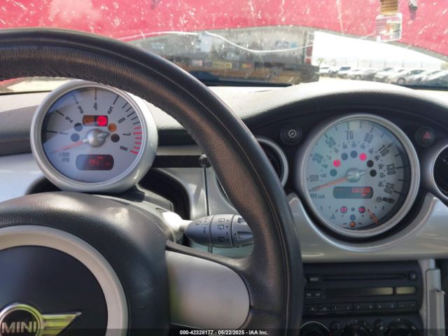 2006 MINI COOPER WMWRC33556TK72619 Photo 6