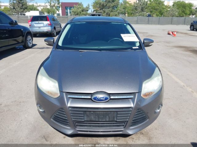 1FADP3F25EL162290 Ford FOCUS SE