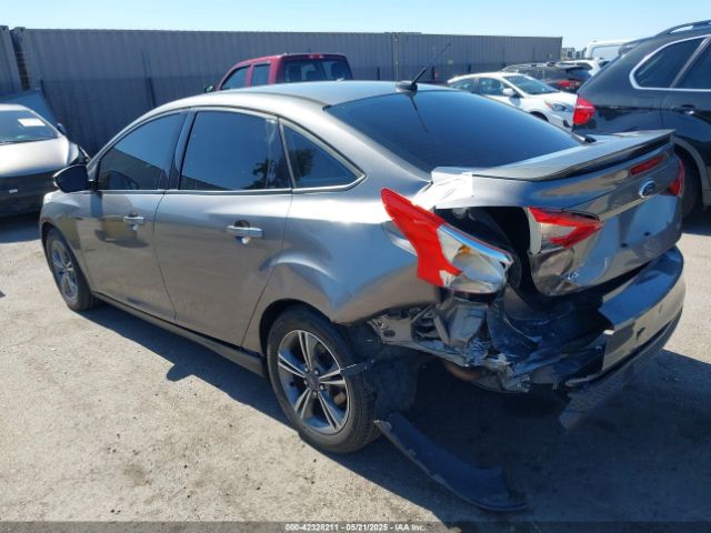 1FADP3F25EL162290 Ford FOCUS SE