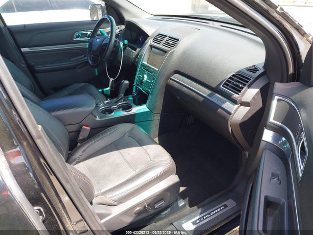 1FM5K8GT1GGD03185 Ford EXPLORER SPORT