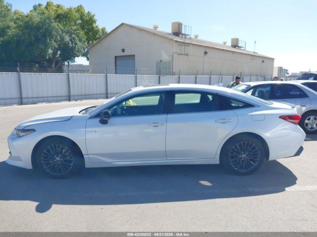 4T1B21FBXKU001178 Toyota Avalon Hybrid Limited/xle/xse