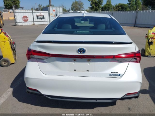 4T1B21FBXKU001178 Toyota Avalon Hybrid Limited/xle/xse