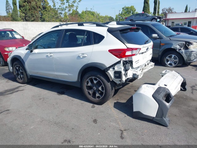 Subaru naturally aspirated 2018 JF2GTACC2JH279148 Image 3