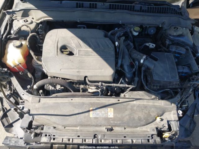 3FA6P0HD0GR284372 Ford FUSION SE