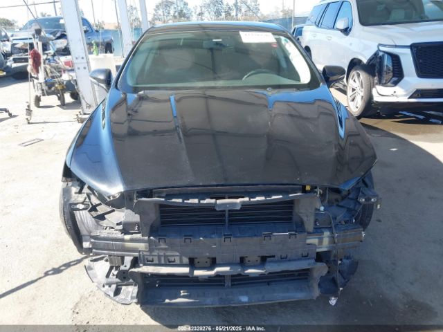3FA6P0HD0GR284372 Ford FUSION SE