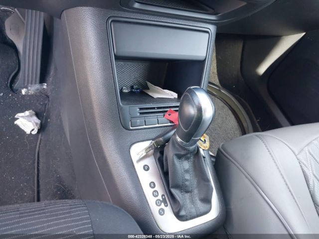 WVGAV7AX8FW543639 Volkswagen TIGUAN S