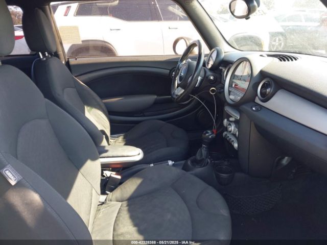 2008 MINI COOPER WMWMF33508TT60207 Photo 4