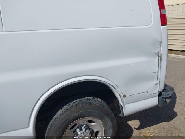 1GCWGAFP2P1109998 Chevrolet lv1