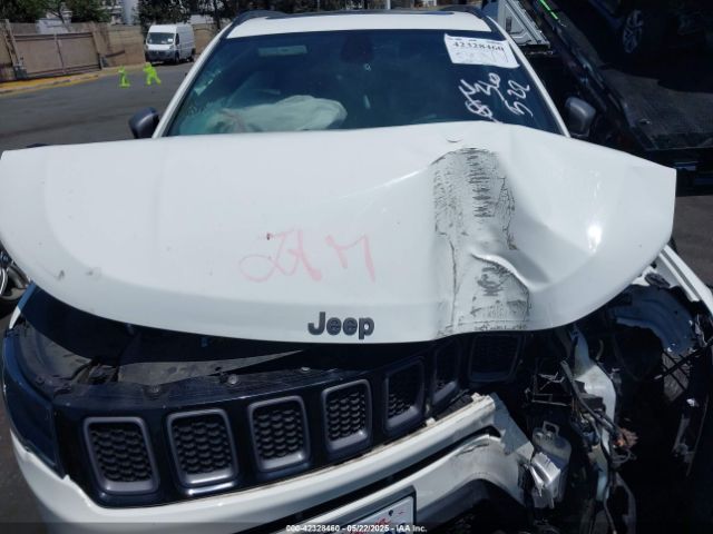 2021 JEEP COMPASS 3C4NJDEBXMT568284 Photo 9