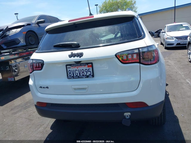 3C4NJDEBXMT568284 Jeep Compass