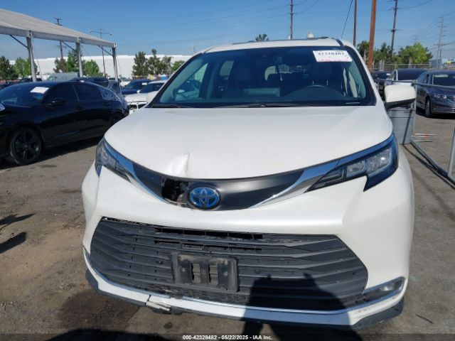 5TDJRKEC7MS009306 Toyota SIENNA XLE