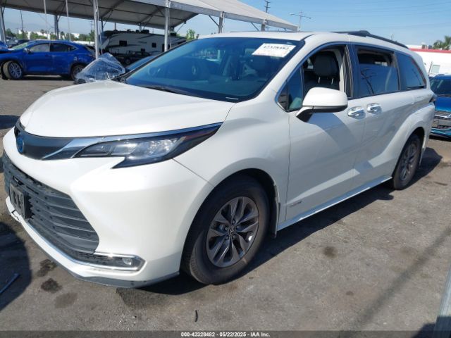 5TDJRKEC7MS009306 Toyota SIENNA XLE