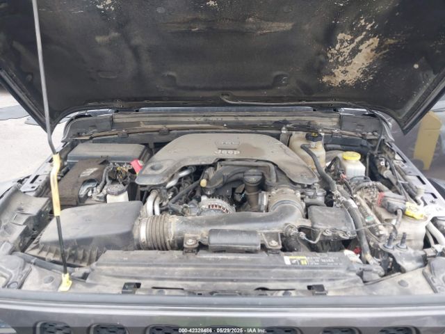 1C4HJXFG1LW233075 Jeep 2020