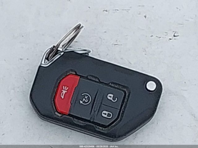 1C4HJXFG1LW233075 Jeep 2020