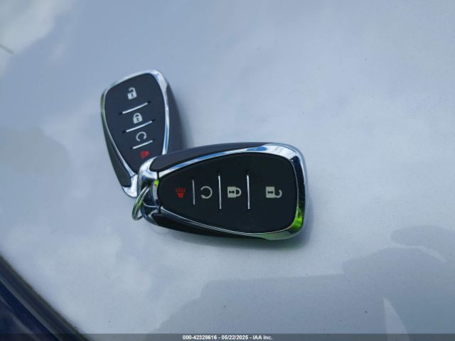 KL77LKEPXSC004790 Chevrolet lbp