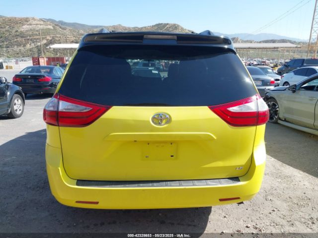 5TDKZ3DCXHS862073 Toyota Sienna Le 8 Passenger