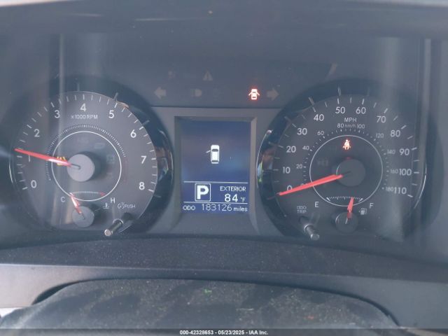 5TDKZ3DCXHS862073 Toyota Sienna Le 8 Passenger