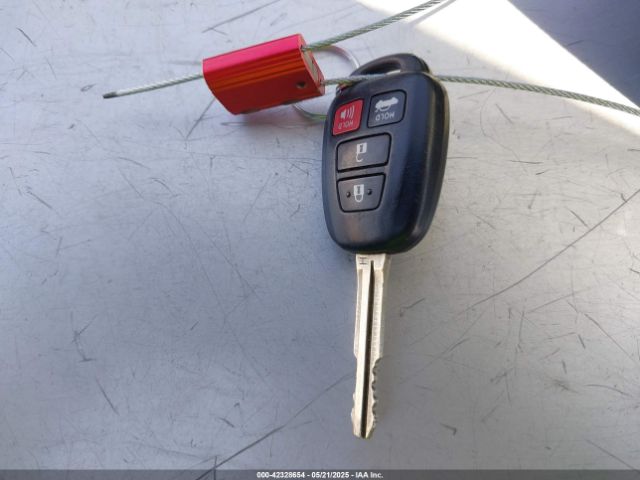 5YFBURHE4FP282563 Toyota COROLLA LE
