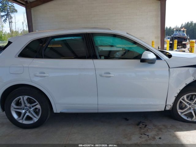 WA1BNBFY1J2131926 Audi Q5 2.0t Premium/2.0t Tech Premium