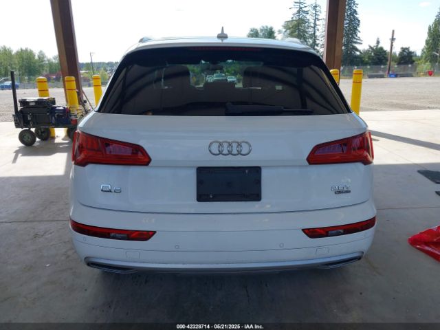 WA1BNBFY1J2131926 Audi Q5 2.0t Premium/2.0t Tech Premium
