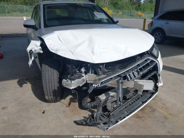 WA1BNBFY1J2131926 Audi Q5 2.0t Premium/2.0t Tech Premium