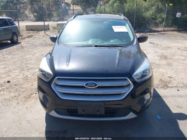 1FMCU9HD5JUA31344 Ford ESCAPE SEL