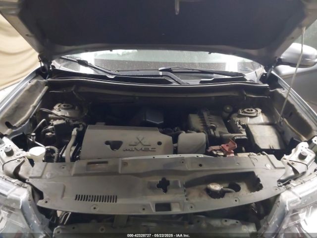 2018 MITSUBISHI OUTLANDER JA4AD3A33JZ004098 Photo 9
