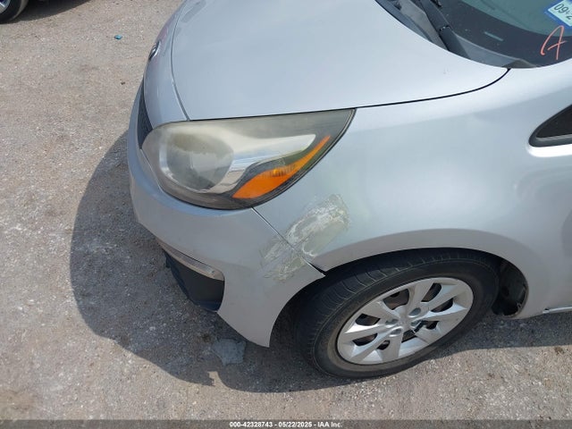 KNADM4A3XG6611504 KIA RIO LX