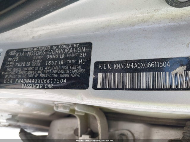 KNADM4A3XG6611504 KIA RIO LX