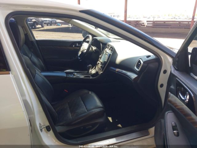 1N4AA6AP8GC417901 Nissan Maxima 3.5 Platinum