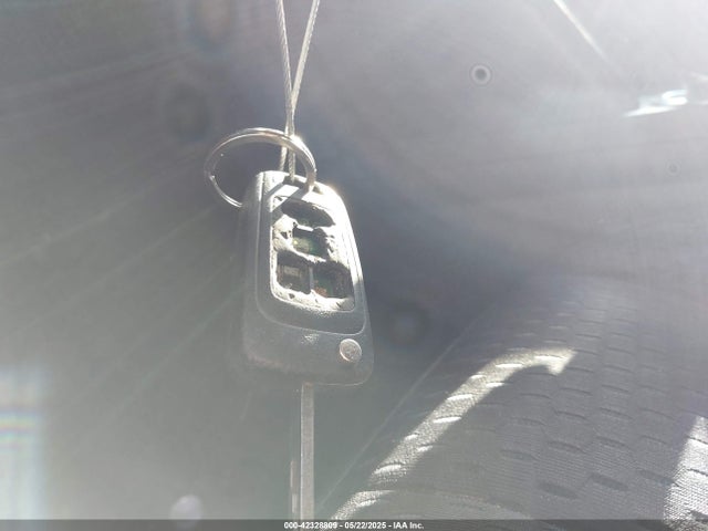 2GNFLEEK5E6163306 Chevrolet EQUINOX LS