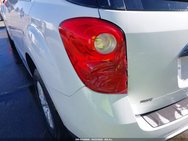 2GNFLEEK5E6163306 Chevrolet EQUINOX LS