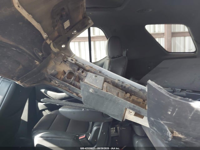 1GNEVNKW0NJ169482 Chevrolet lfy