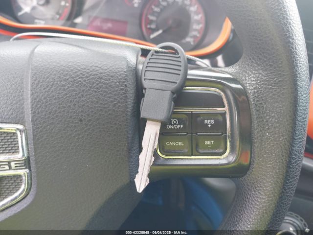 1C3CDFAA6FD403174 Dodge DART SE